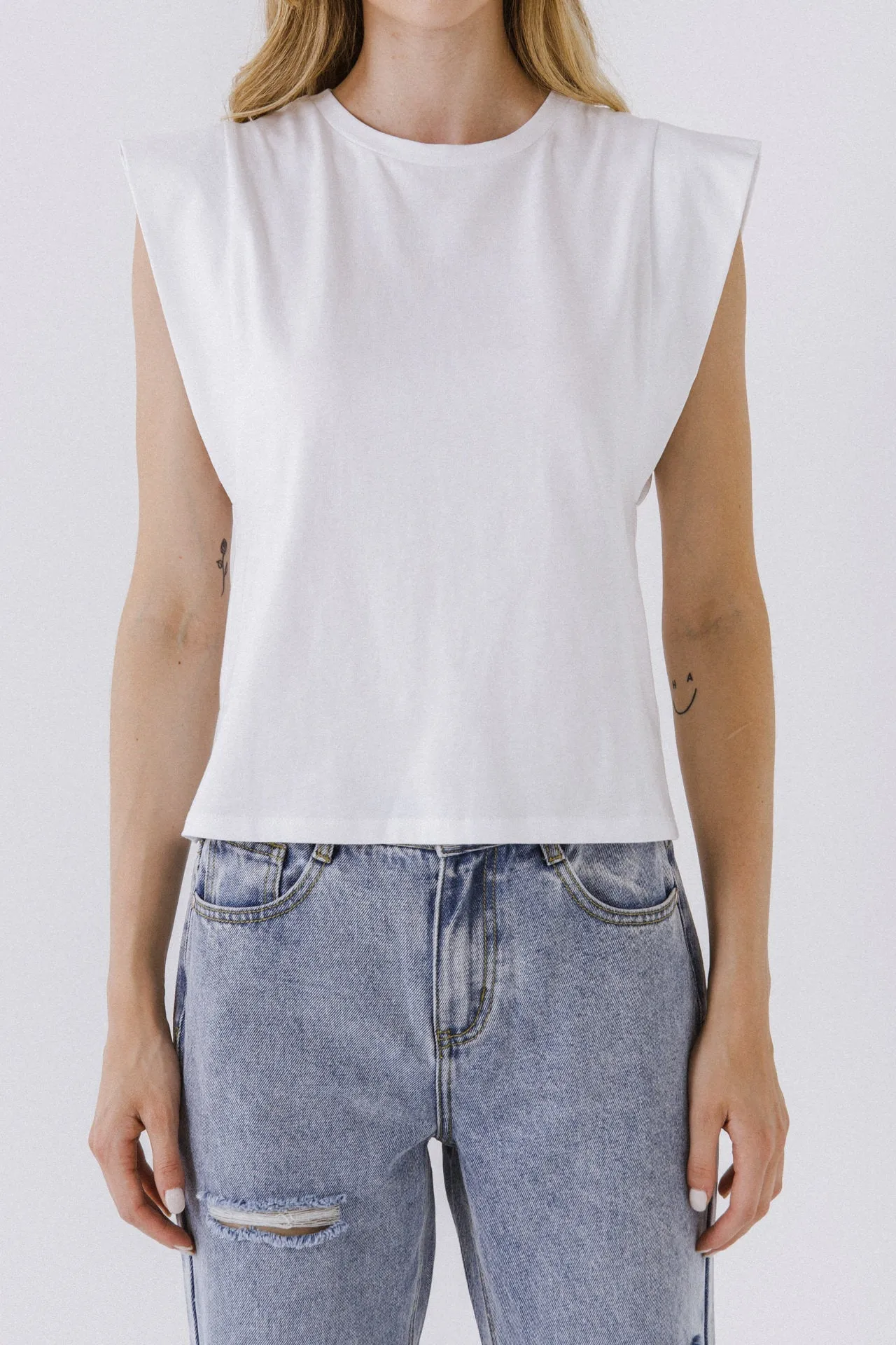 Endless Rose - Sleeveless Basic T-Shirt