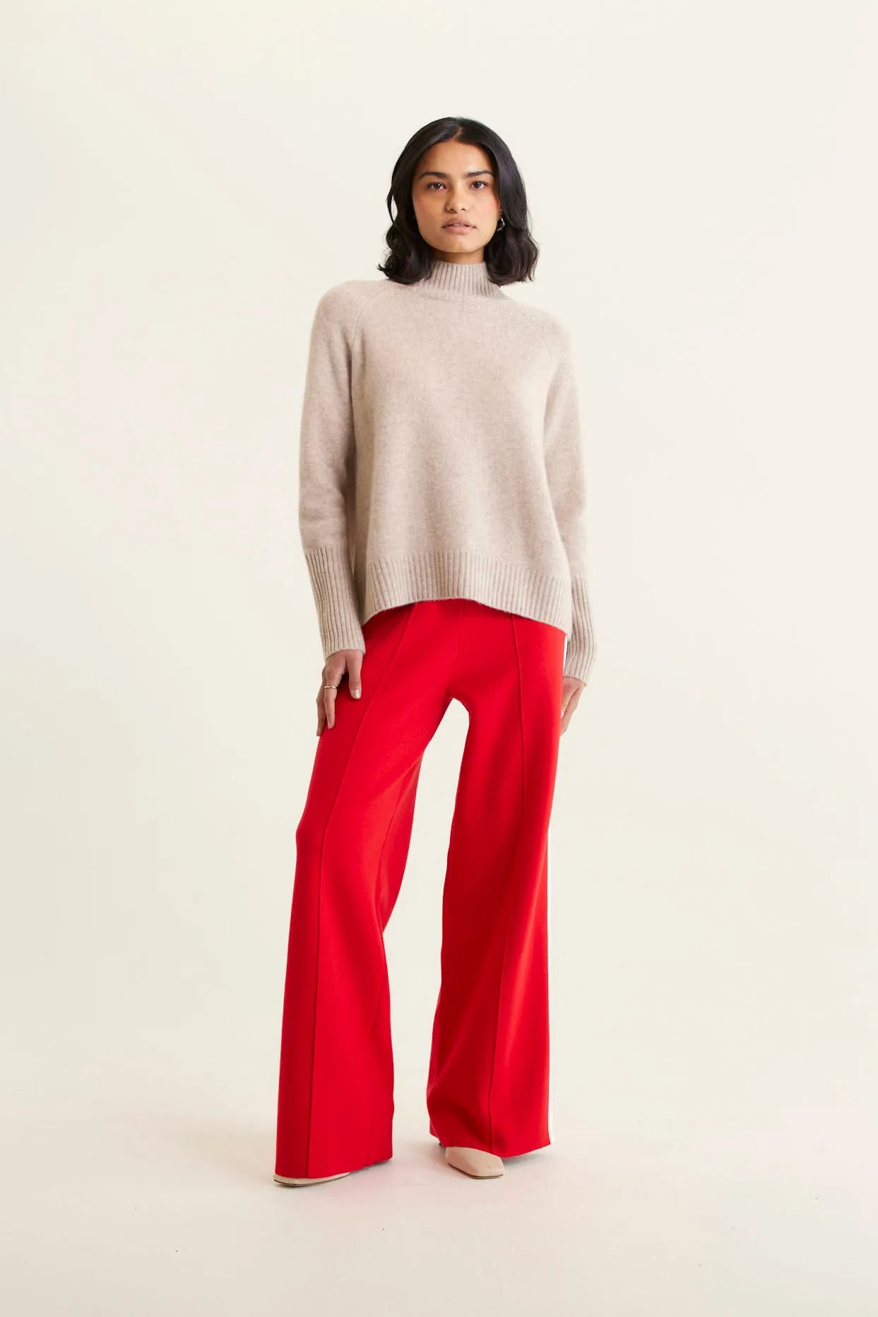 Fifi Cashmere Polo Sweater In Lightweight Beige
